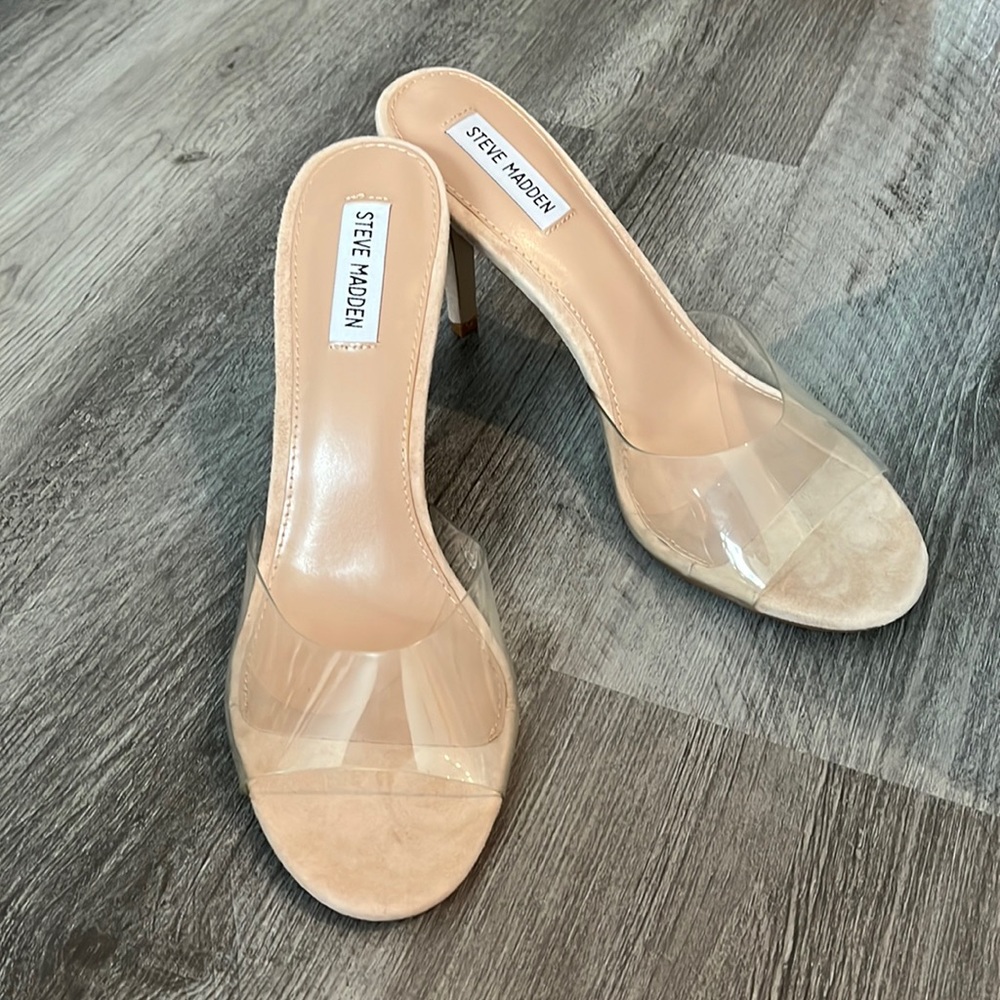 Steve Madden Open Toe heeled sandles NWOT
